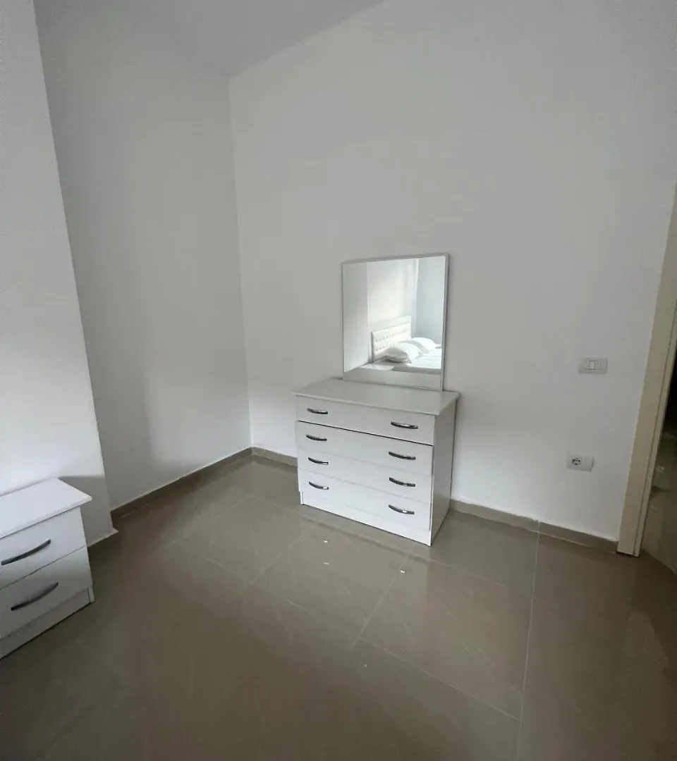 Henri Apartment 1 Durrës 0*,  Albanien
